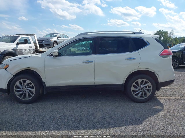 2015 Nissan Rogue Sl მანქანა იყიდება აუქციონზე, vin: 5N1AT2MV7FC865581, აუქციონის ნომერი: 46022616