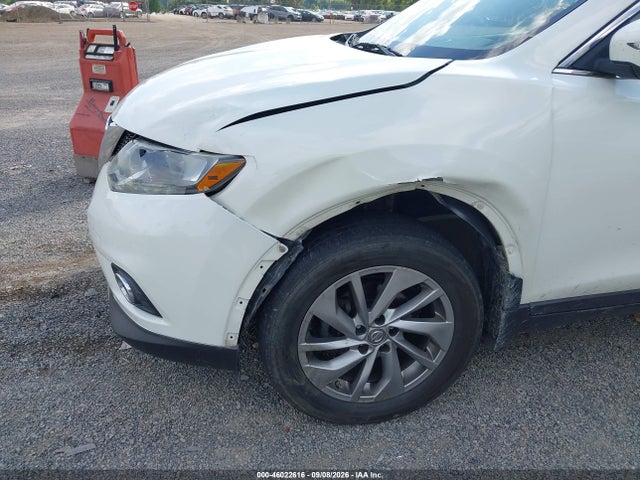 2015 Nissan Rogue Sl მანქანა იყიდება აუქციონზე, vin: 5N1AT2MV7FC865581, აუქციონის ნომერი: 46022616