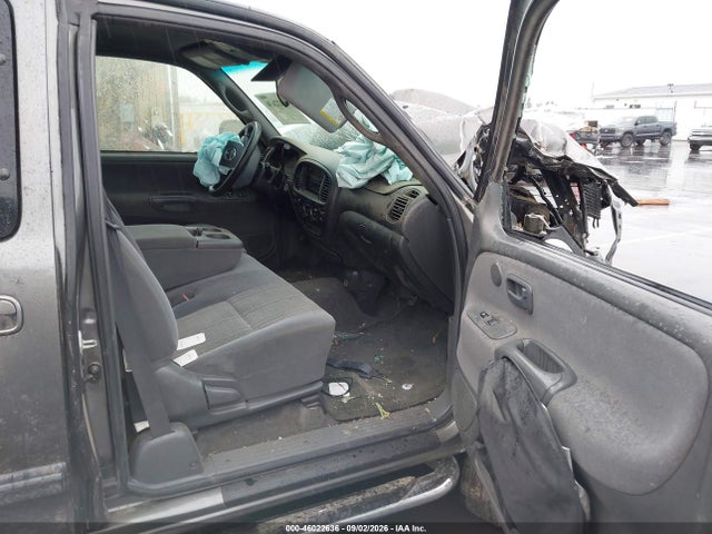 2004 Toyota Tundra Sr5 V8 მანქანა იყიდება აუქციონზე, vin: 5TBBT441X4S448851, აუქციონის ნომერი: 46022636