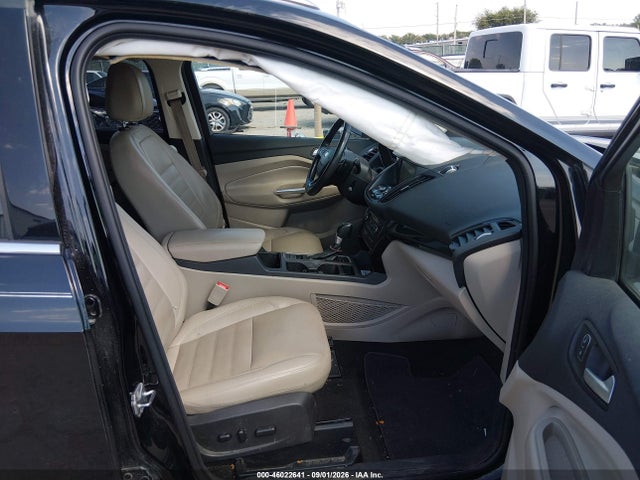 Ford Escape Titanium 2017 1FMCU0JD7HUE72361 Image 5