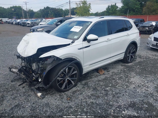 Продажа на аукционе авто 2022 Volkswagen Tiguan 2.0t Sel R-line, vin: 3VV4B7AX4NM064371, номер лота: 46022654