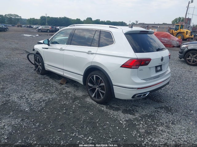 Продажа на аукционе авто 2022 Volkswagen Tiguan 2.0t Sel R-line, vin: 3VV4B7AX4NM064371, номер лота: 46022654