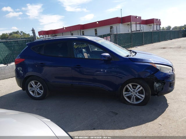 46022661 :رقم المزاد ، KM8JUCAC6BU227140 vin ، 2011 Hyundai Tucson Gls مزاد بيع