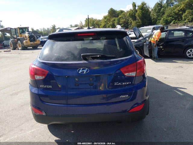 46022661 :رقم المزاد ، KM8JUCAC6BU227140 vin ، 2011 Hyundai Tucson Gls مزاد بيع