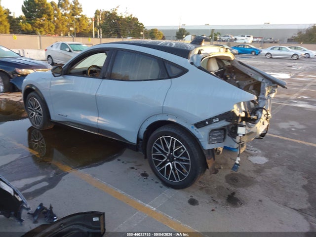 Ford Mustang Mach-e Premium 2024 3FMTK3R72RMA41714 Image 3
