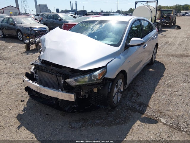 46022779 :رقم المزاد ، KMHC65LC5JU100566 vin ، 2018 Hyundai Ioniq Hybrid Blue مزاد بيع