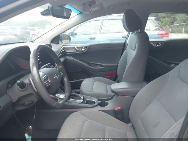 46022790 :رقم المزاد ، KMHC75LD4MU257550 vin ، 2021 Hyundai Ioniq Plug-in Hybrid Sel مزاد بيع