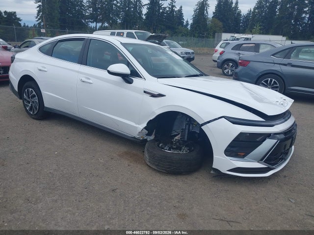 Продаж на аукціоні авто 2026 Hyundai Sonata Hybrid Blue, vin: KMHL24JJ7TA158626, номер лоту: 46022792