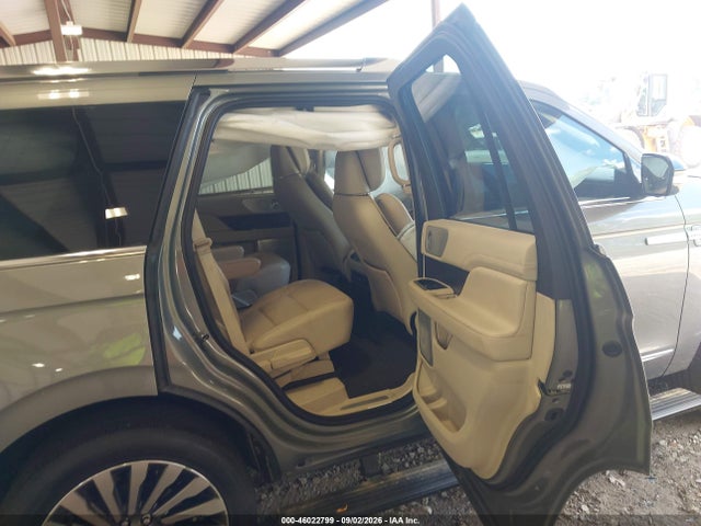 5LMJJ2LT0LEL01211 Lincoln Navigator Reserve