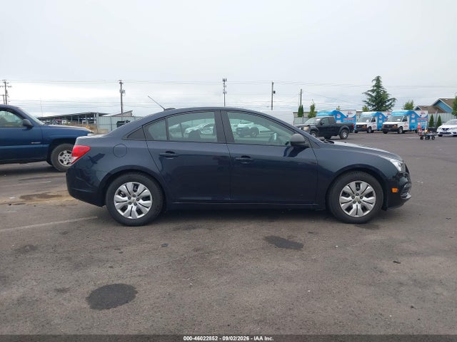 46022852 :رقم المزاد ، 1G1PB5SH5F7155273 vin ، 2015 Chevrolet Cruze Ls Manual مزاد بيع
