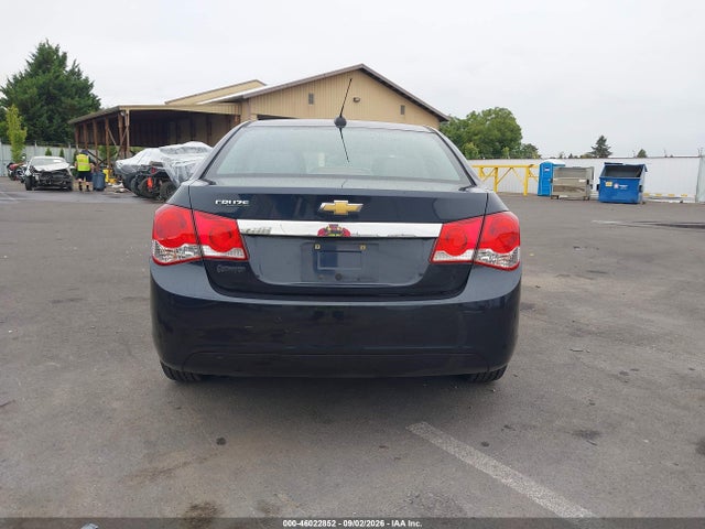 46022852 :رقم المزاد ، 1G1PB5SH5F7155273 vin ، 2015 Chevrolet Cruze Ls Manual مزاد بيع