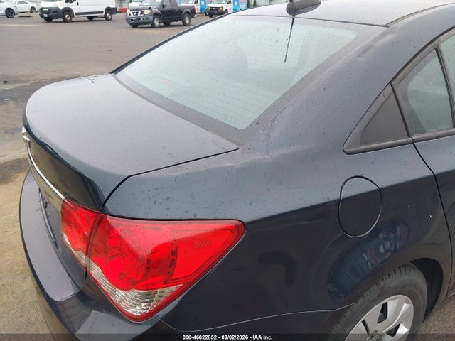 46022852 :رقم المزاد ، 1G1PB5SH5F7155273 vin ، 2015 Chevrolet Cruze Ls Manual مزاد بيع