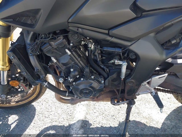 46022853 :رقم المزاد ، JH2SC8610SK000559 vin ، 2025 Honda Cb1000 Sp مزاد بيع