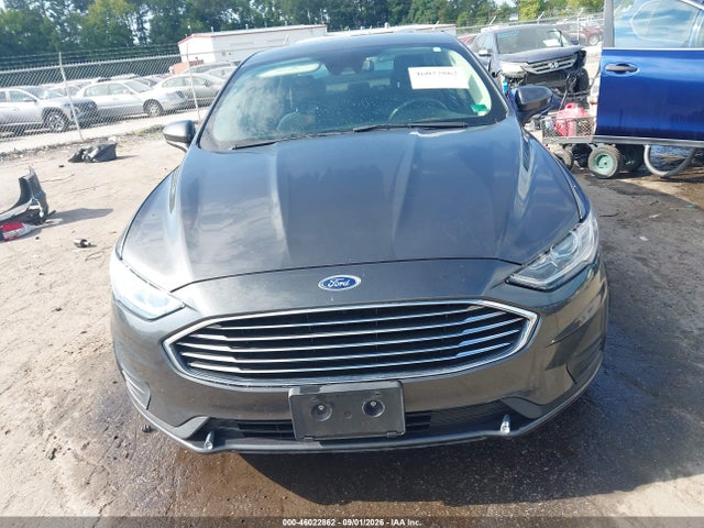 2020 Ford Fusion Hybrid Se მანქანა იყიდება აუქციონზე, vin: 3FA6P0LU4LR266619, აუქციონის ნომერი: 46022862
