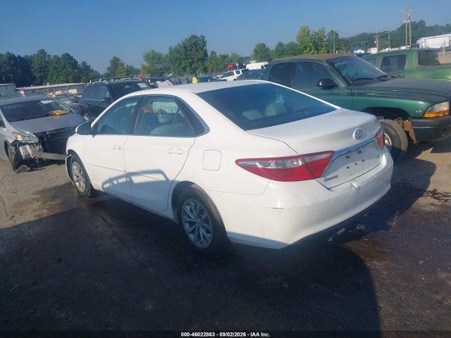 Toyota CAMRY LE 2017 4T1BF1FK4HU432581 Image 3