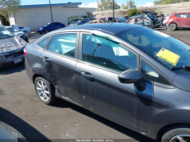 2019 Ford Fiesta Se მანქანა იყიდება აუქციონზე, vin: 3FADP4BJ7KM150171, აუქციონის ნომერი: 46022904