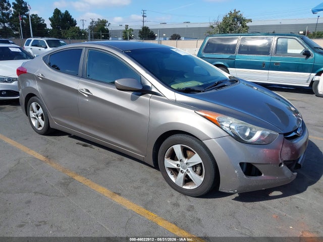 2013 Hyundai Elantra Gls მანქანა იყიდება აუქციონზე, vin: 5NPDH4AE1DH309061, აუქციონის ნომერი: 46022912
