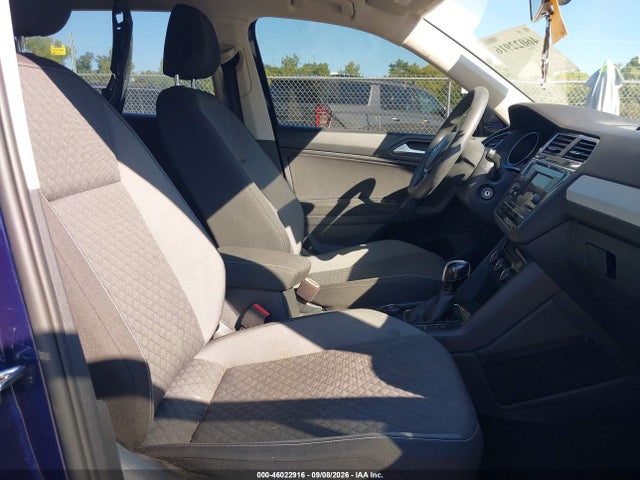 46022916 :رقم المزاد ، 3VV0B7AX4MM019427 vin ، 2021 Volkswagen Tiguan 2.0t S مزاد بيع
