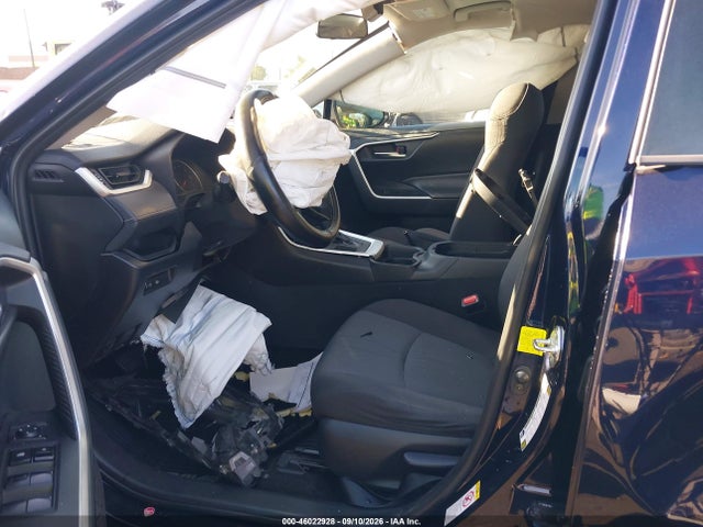 2019 Toyota Rav4 Xle მანქანა იყიდება აუქციონზე, vin: 2T3W1RFVXKW001167, აუქციონის ნომერი: 46022928