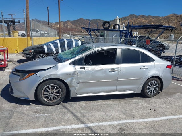 46022958 :رقم المزاد ، JTDEBRBE5LJ022507 vin ، 2020 Toyota Corolla Hybrid Le مزاد بيع
