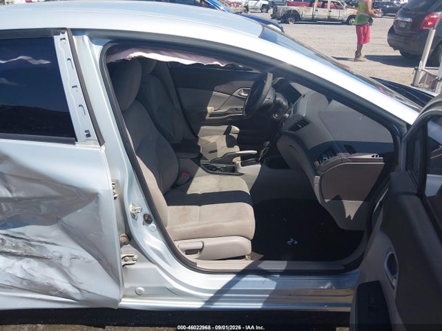 Продаж на аукціоні авто 2012 Honda Civic Lx, vin: 2HGFB2F56CH597529, номер лоту: 46022968