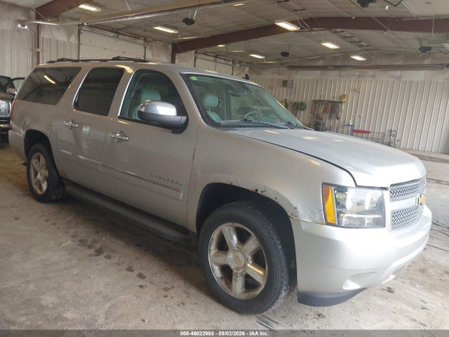 46022985 :رقم المزاد ، 1GNUKKE32AR166387 vin ، 2010 Chevrolet Suburban 1500 Ltz مزاد بيع