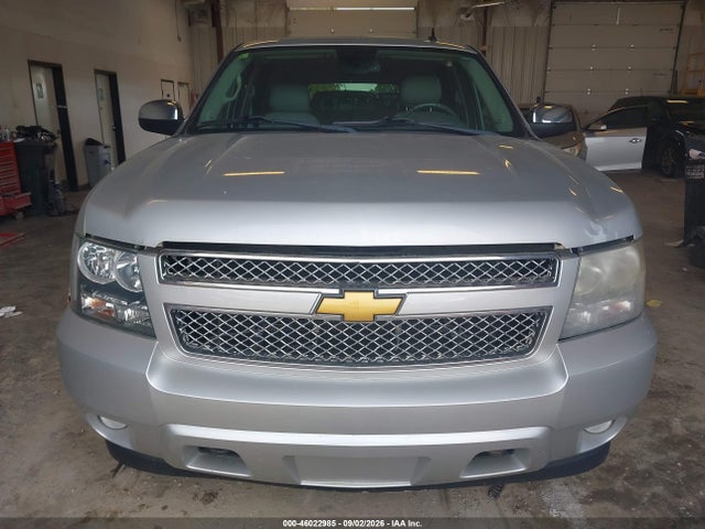 46022985 :رقم المزاد ، 1GNUKKE32AR166387 vin ، 2010 Chevrolet Suburban 1500 Ltz مزاد بيع