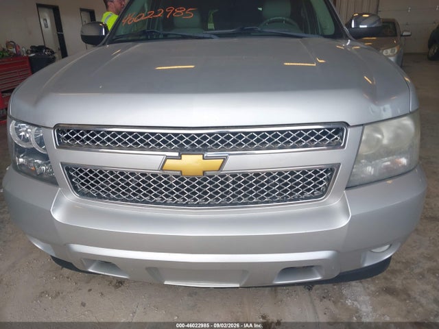 46022985 :رقم المزاد ، 1GNUKKE32AR166387 vin ، 2010 Chevrolet Suburban 1500 Ltz مزاد بيع