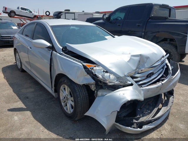 2014 Hyundai Sonata Gls მანქანა იყიდება აუქციონზე, vin: 5NPEB4AC7EH882908, აუქციონის ნომერი: 46022988