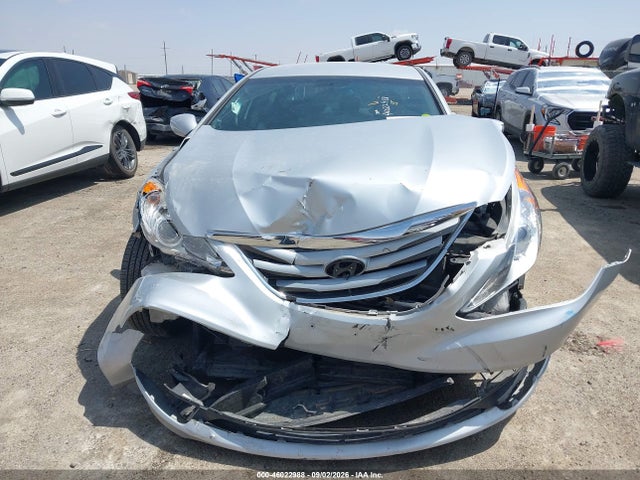 2014 Hyundai Sonata Gls მანქანა იყიდება აუქციონზე, vin: 5NPEB4AC7EH882908, აუქციონის ნომერი: 46022988