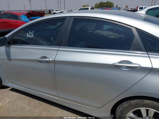 2014 Hyundai Sonata Gls მანქანა იყიდება აუქციონზე, vin: 5NPEB4AC7EH882908, აუქციონის ნომერი: 46022988