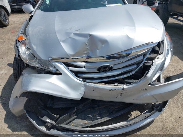 2014 Hyundai Sonata Gls მანქანა იყიდება აუქციონზე, vin: 5NPEB4AC7EH882908, აუქციონის ნომერი: 46022988