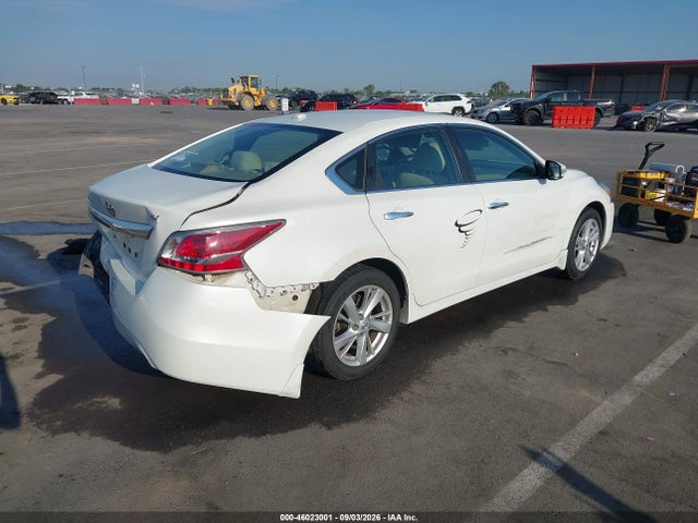 2015 Nissan Altima 2.5 Sv მანქანა იყიდება აუქციონზე, vin: 1N4AL3AP6FC462178, აუქციონის ნომერი: 46023001