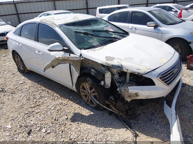 Продажа на аукционе авто 2016 Hyundai Sonata Se, vin: 5NPE24AF1GH284715, номер лота: 46023007