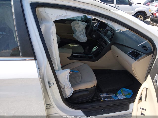 46023007 :رقم المزاد ، 5NPE24AF1GH284715 vin ، 2016 Hyundai Sonata Se مزاد بيع