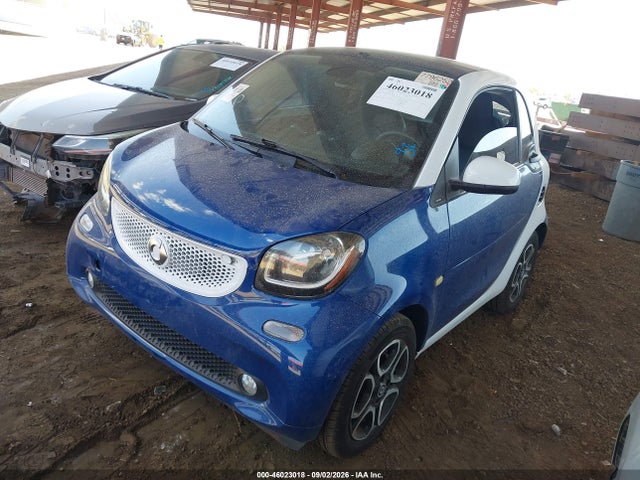 Smart Fortwo Prime 2017 WMEFJ5DA0HK172988 Image 2