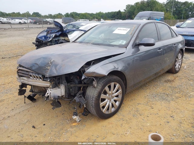 46023092 :رقم المزاد ، WAUBFAFLXEA111071 vin ، 2014 Audi A4 2.0t Premium مزاد بيع