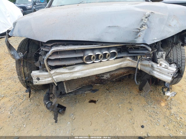 46023092 :رقم المزاد ، WAUBFAFLXEA111071 vin ، 2014 Audi A4 2.0t Premium مزاد بيع