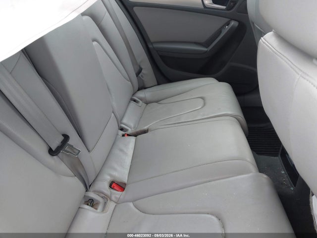 46023092 :رقم المزاد ، WAUBFAFLXEA111071 vin ، 2014 Audi A4 2.0t Premium مزاد بيع