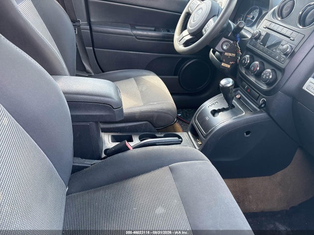 Продажа на аукционе авто 2016 Jeep Compass Sport, vin: 1C4NJCBA3GD743300, номер лота: 46023116