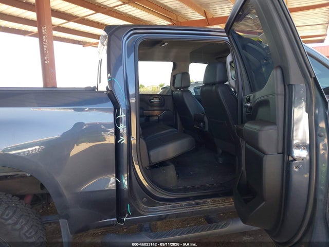 2022 Chevrolet Silverado 1500 Ltd 4wd  Short Bed Lt Trail Boss მანქანა იყიდება აუქციონზე, vin: 1GCPYFEDXNZ130439, აუქციონის ნომერი: 46023142
