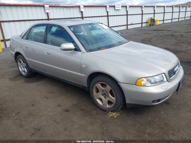 46023156 :رقم المزاد ، WAUDH28D4YA173911 vin ، 2000 Audi A4 2.8 مزاد بيع
