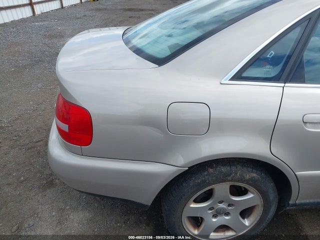 46023156 :رقم المزاد ، WAUDH28D4YA173911 vin ، 2000 Audi A4 2.8 مزاد بيع