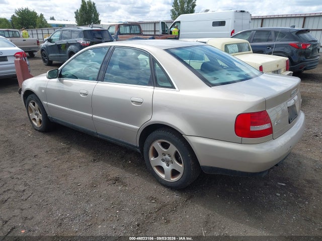 46023156 :رقم المزاد ، WAUDH28D4YA173911 vin ، 2000 Audi A4 2.8 مزاد بيع