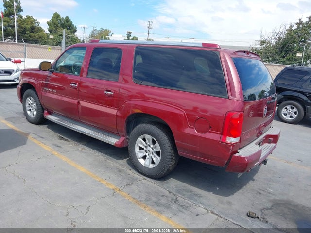 46023179 :رقم المزاد ، 3GYFK66N75G220498 vin ، 2005 Cadillac Escalade Esv Standard مزاد بيع