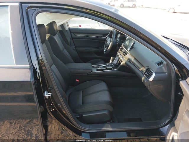 46023210 :رقم المزاد ، 1HGCV1F42KA111887 vin ، 2019 Honda Accord Ex مزاد بيع