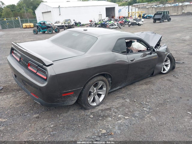 2018 Dodge Challenger Sxt მანქანა იყიდება აუქციონზე, vin: 2C3CDZAG1JH245733, აუქციონის ნომერი: 46023215