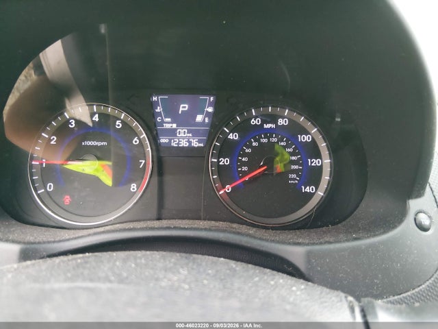 Продажа на аукционе авто 2014 Hyundai Accent Gs, vin: KMHCT5AE6EU181418, номер лота: 46023220