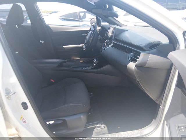 2018 Toyota C-hr Xle Premium მანქანა იყიდება აუქციონზე, vin: NMTKHMBX6JR058940, აუქციონის ნომერი: 46023244
