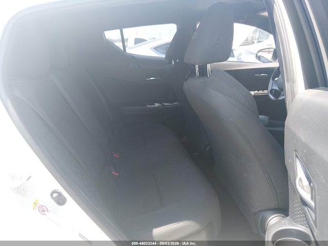 2018 Toyota C-hr Xle Premium მანქანა იყიდება აუქციონზე, vin: NMTKHMBX6JR058940, აუქციონის ნომერი: 46023244